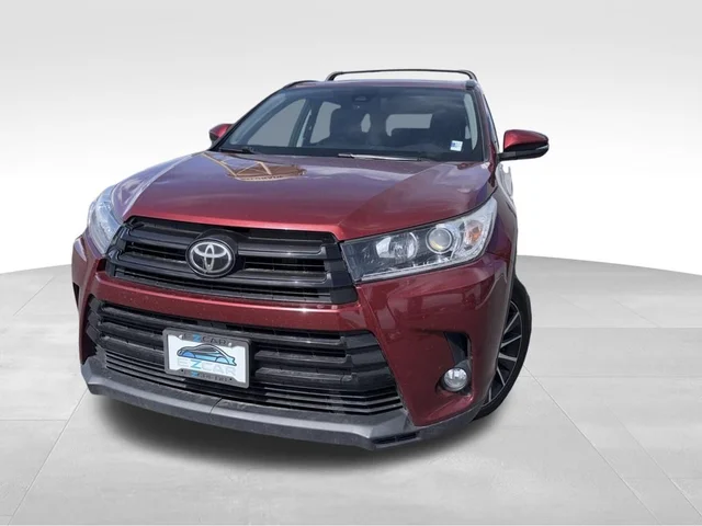 2017 Toyota Highlander SE
