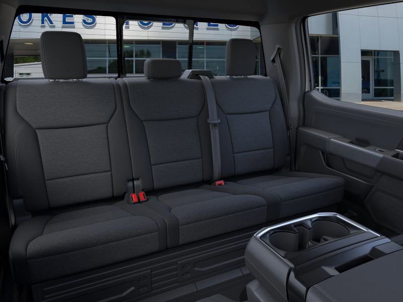New 2026 Iconic Silver Metallic Ford XLT image 37