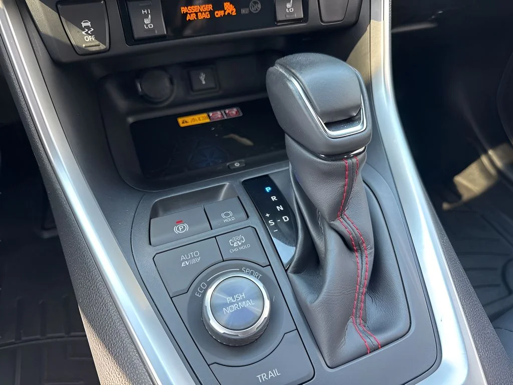 Used 2022 Red Toyota XSE image 17