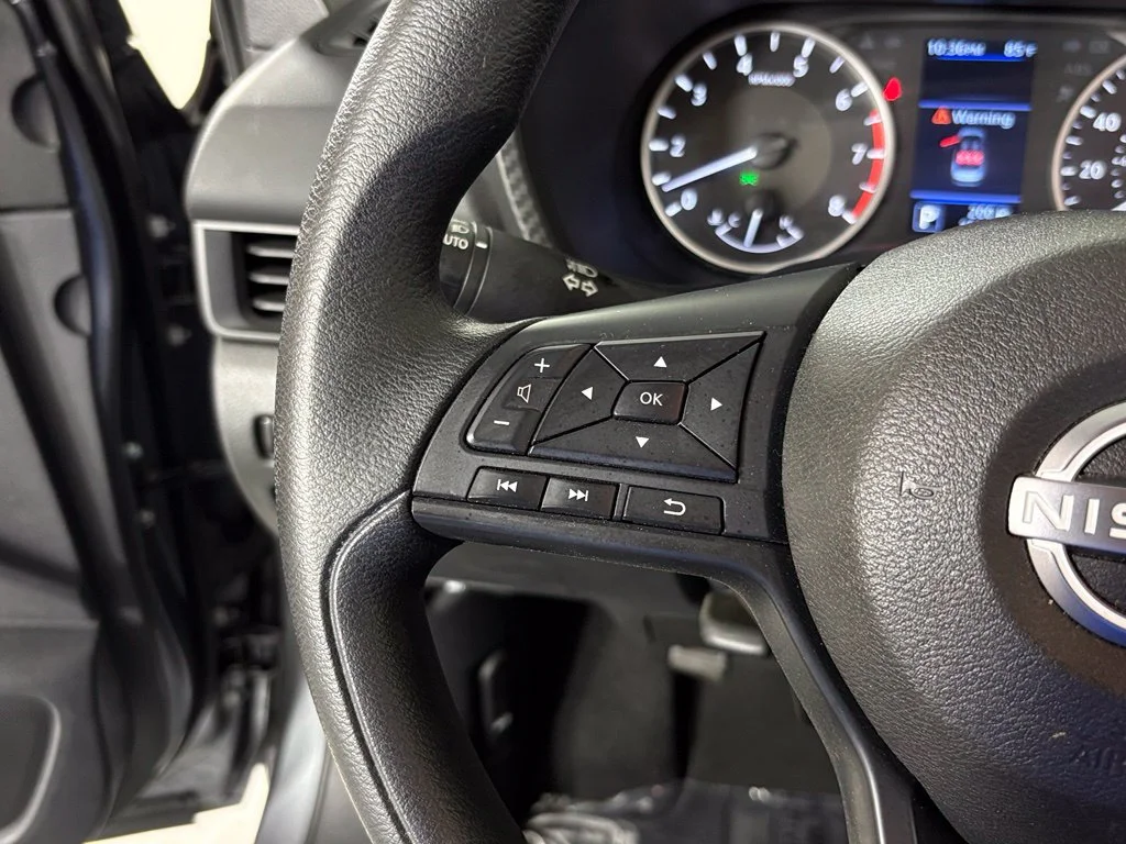 Used 2025 Gray Nissan S image 19
