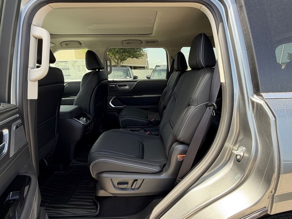 New 2027 DYNAMIC METAL INFINITI Luxe 4WD image 14