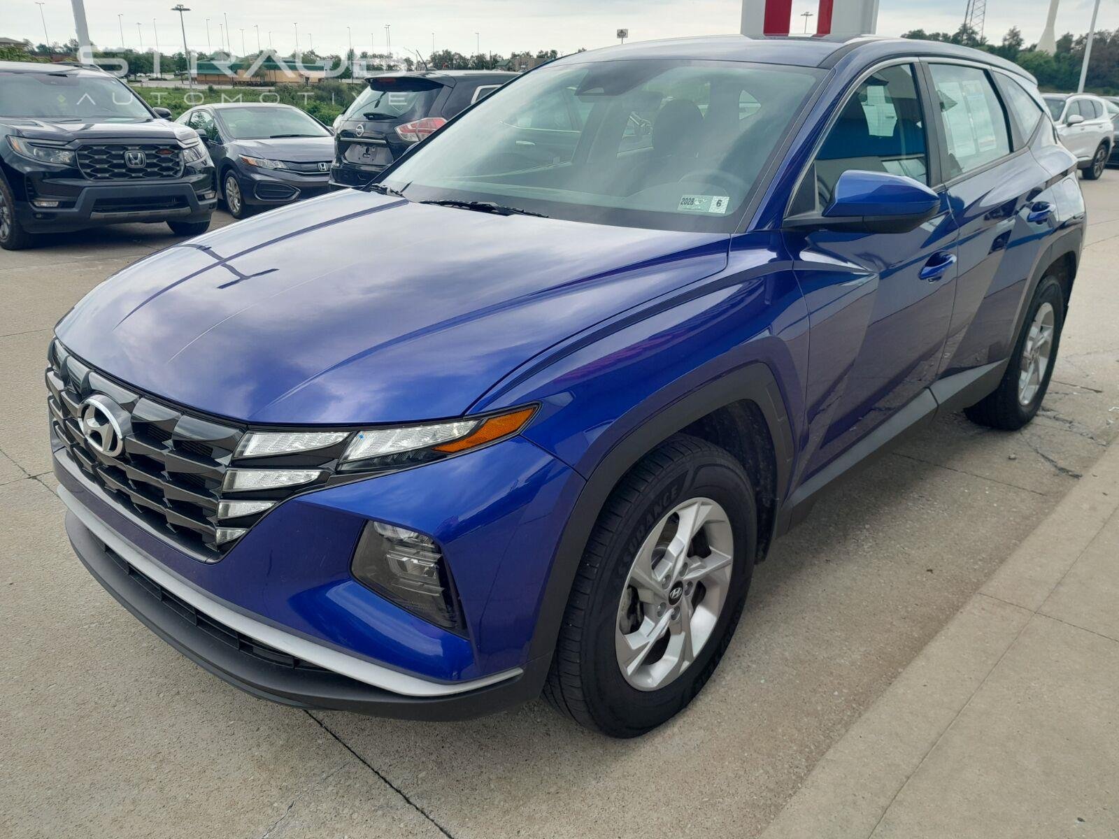 Used 2023 Intense Blue Hyundai SE image 5