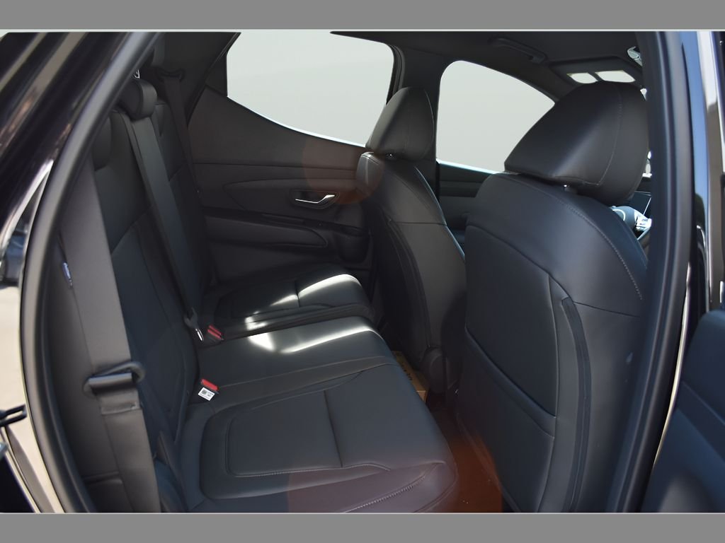 New 2026 Phantom Black Hyundai SEL FWD image 43