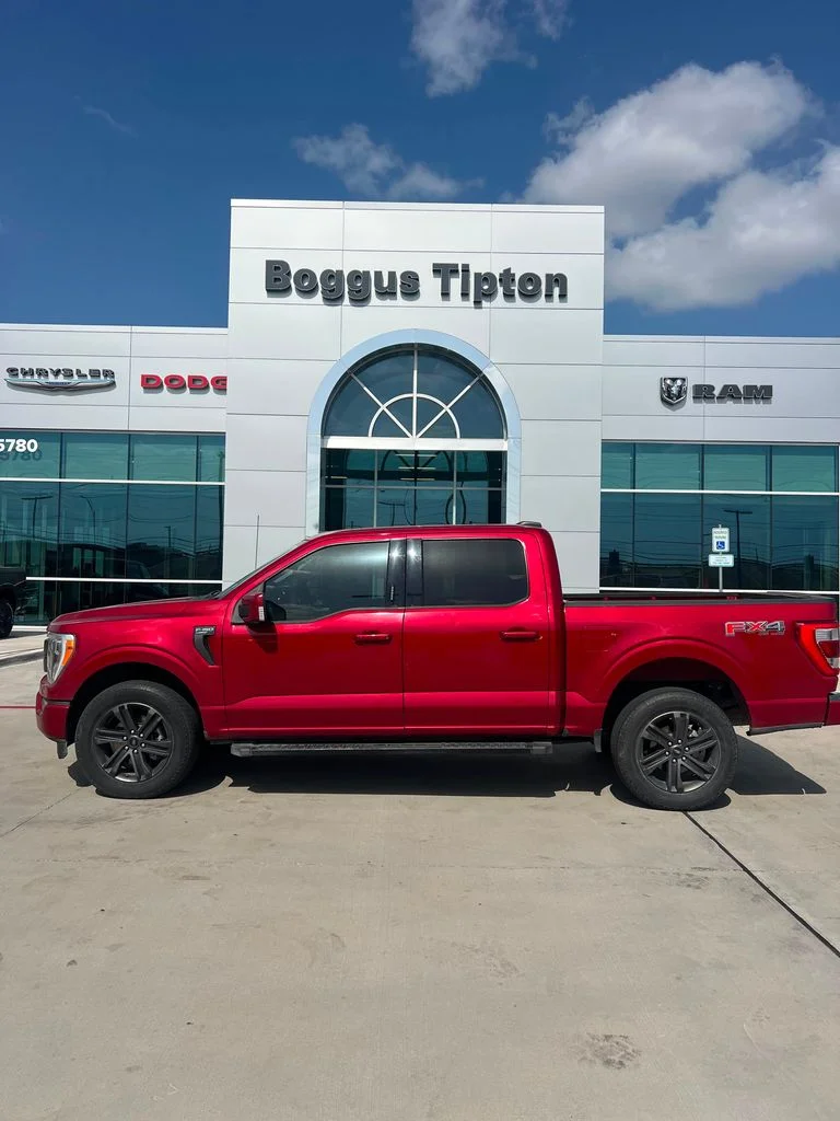 Used 2022 Red Ford Lariat image 7