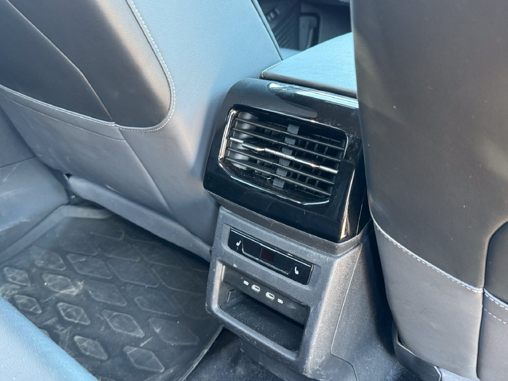 Used 2023 Gray Volkswagen Pro S Plus image 17