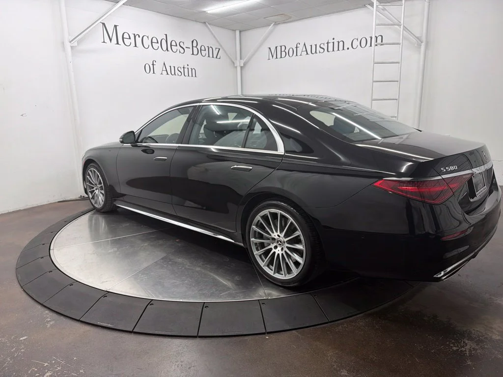 Certified Used 2023 Black Mercedes-Benz S 580 image 5