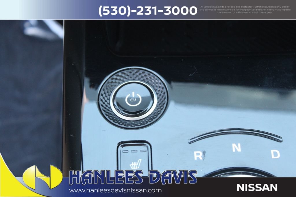 Used 2023 Gray Kia Wind image 22