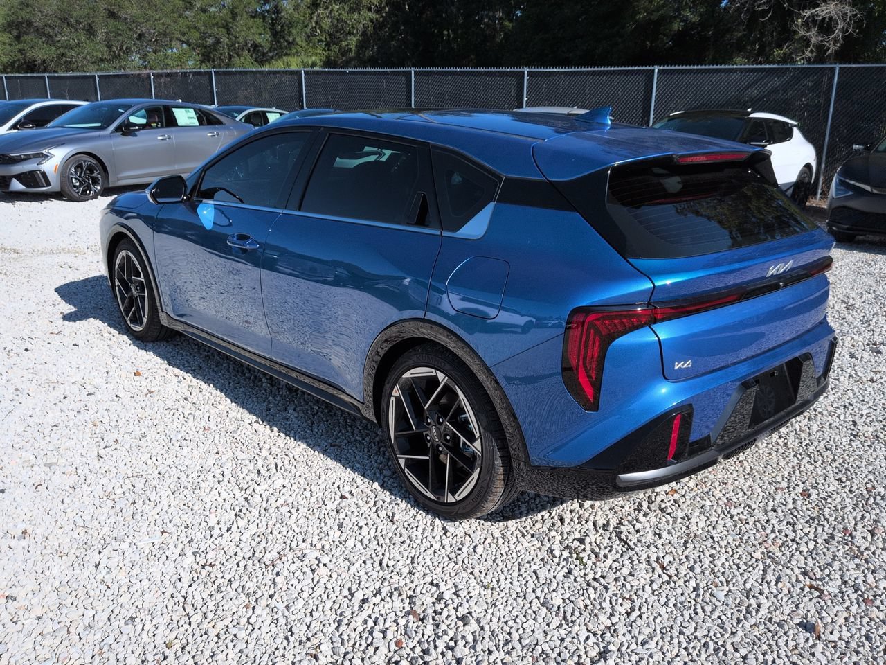 New 2026 Wave Blue Kia GT-Line image 6