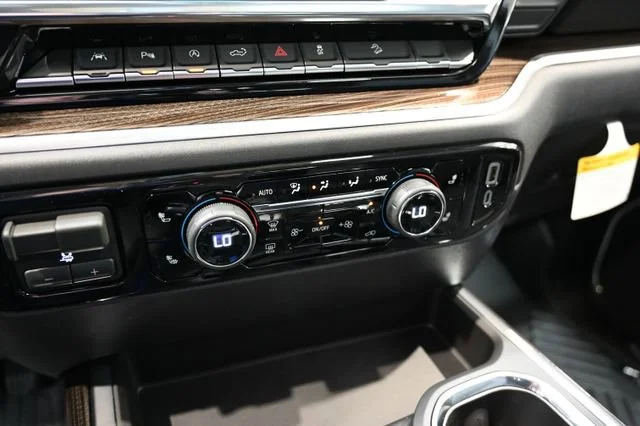 2026 Chevrolet Silverado 1500 LT Trail Boss - Photo 18