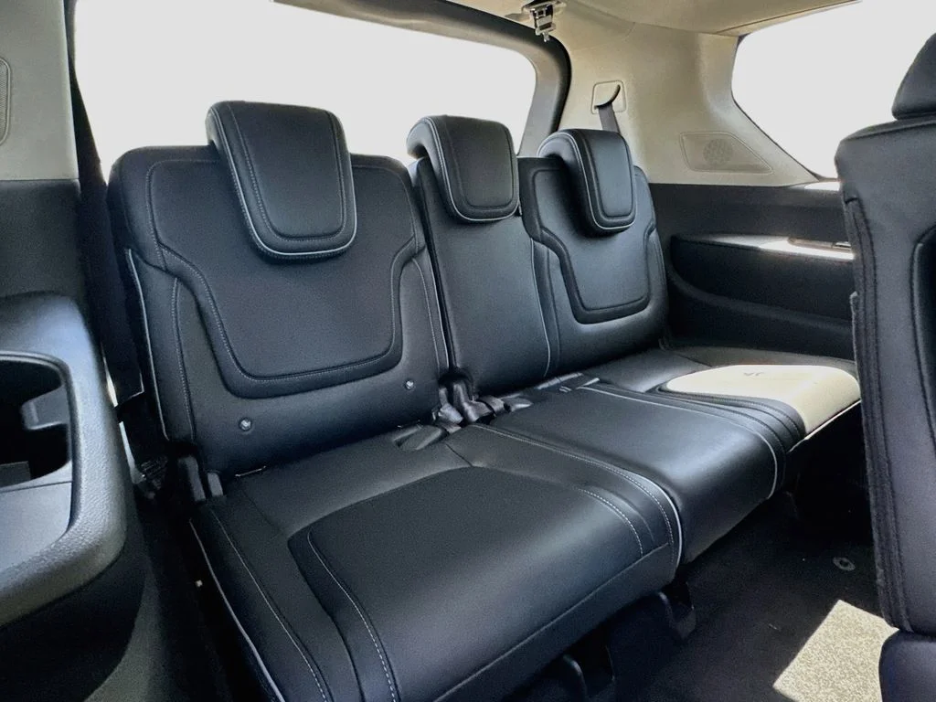 New 2027 DYNAMIC METAL INFINITI Luxe 4WD image 29