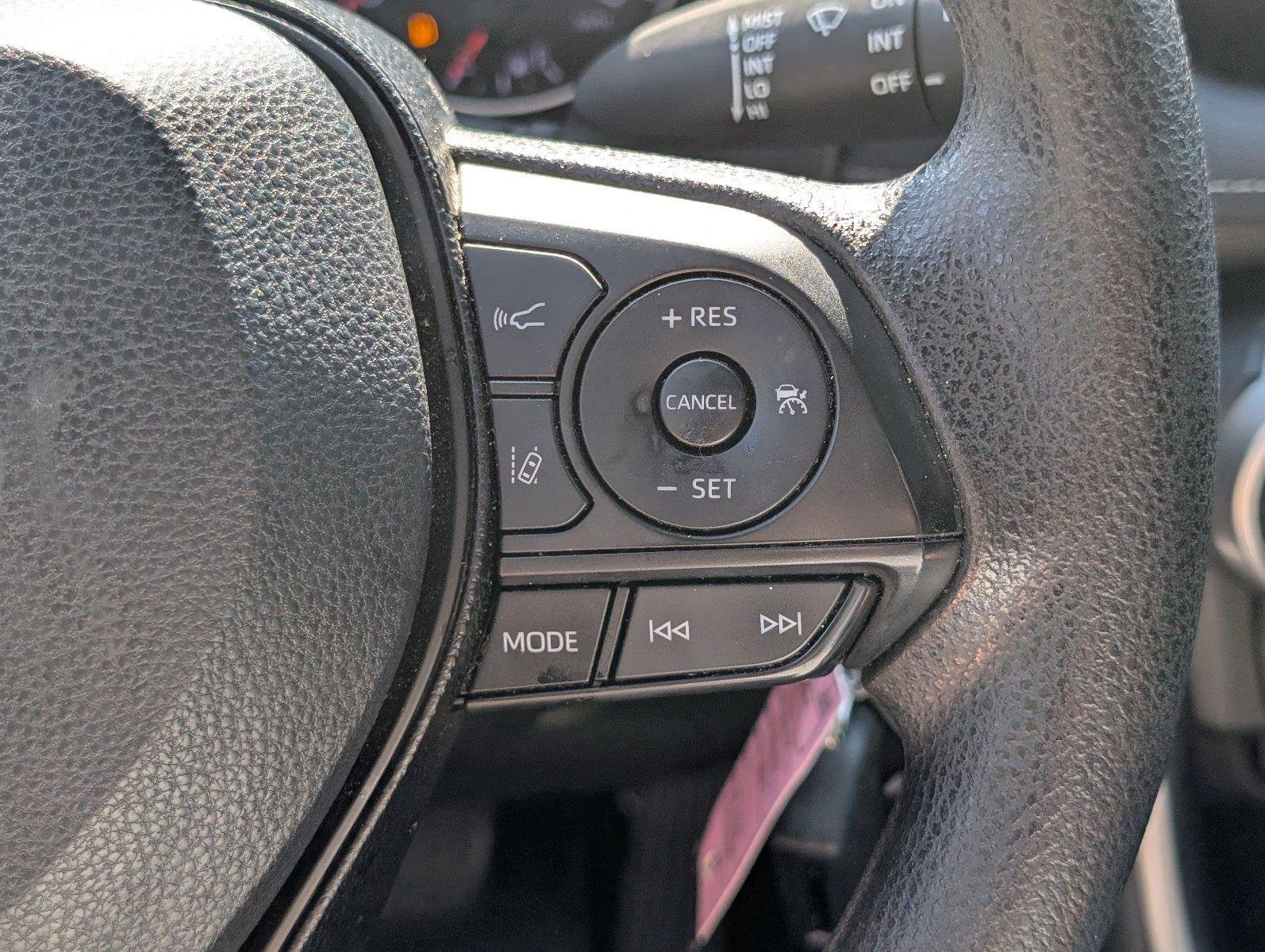Used 2019 Super White Toyota LE image 27
