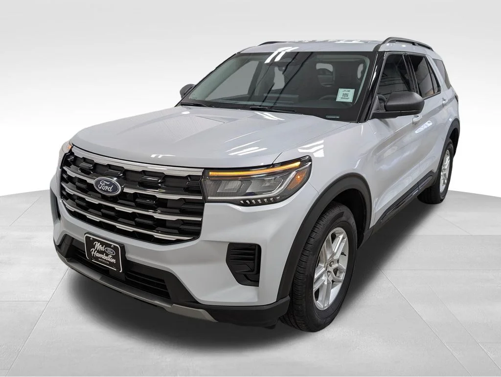 New 2026 Space White Metallic Ford Active image 17