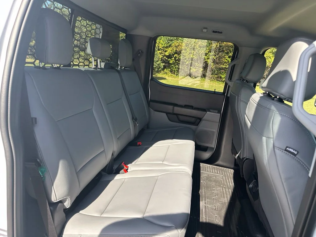 New 2026 Oxford White Ford F-350® XL image 19