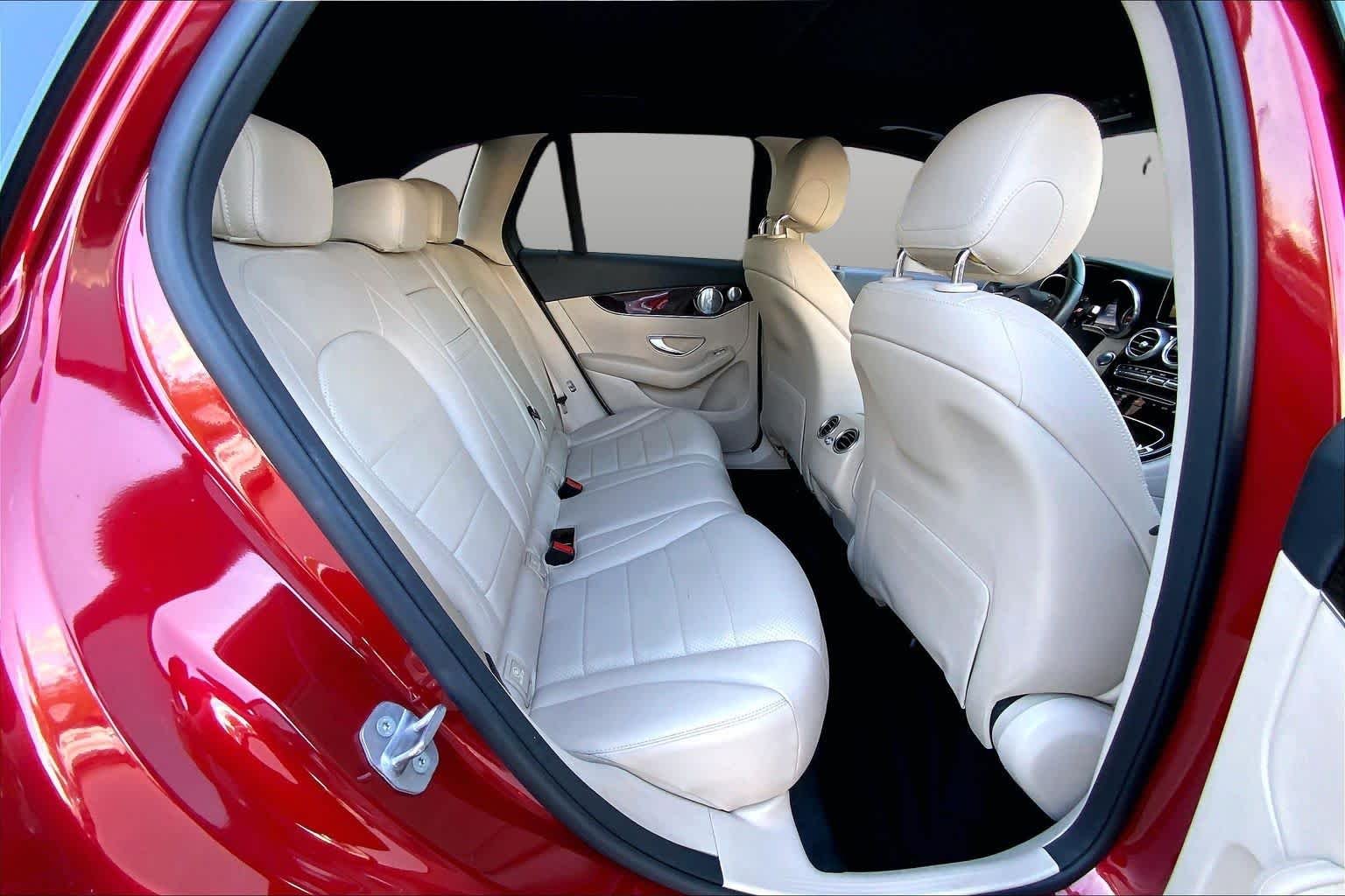 Used 2017 designo Cardinal Red Metallic Mercedes-Benz GLC 300 image 20