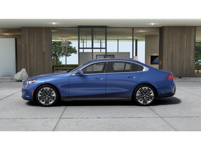 New 2027 Phytonic Blue Metallic BMW  image 4