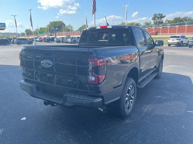 2025 Ford Ranger Lariat - Photo 9