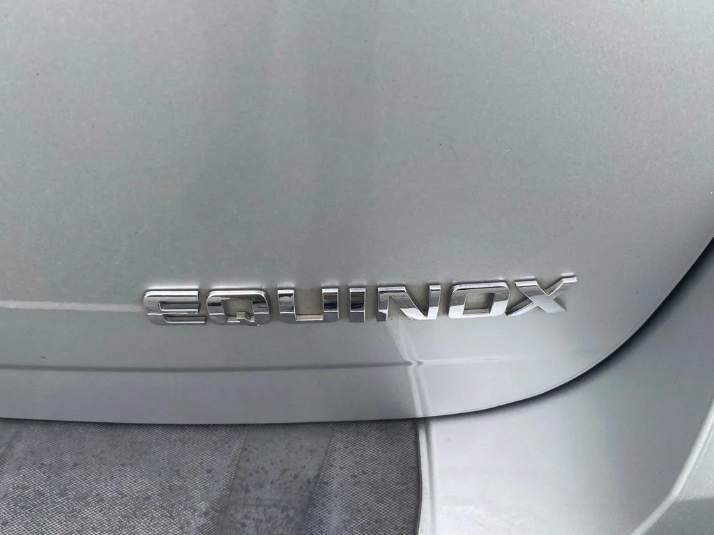 Used 2013 Silver Chevrolet LS image 13