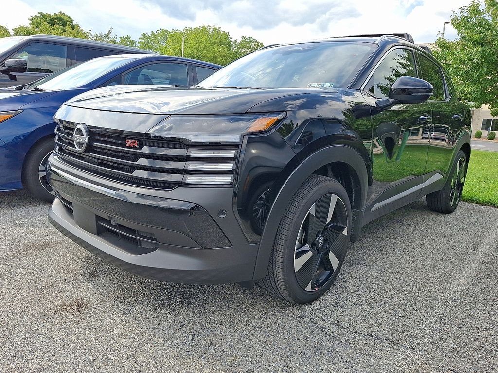 Used 2026 Black Nissan SR image 3