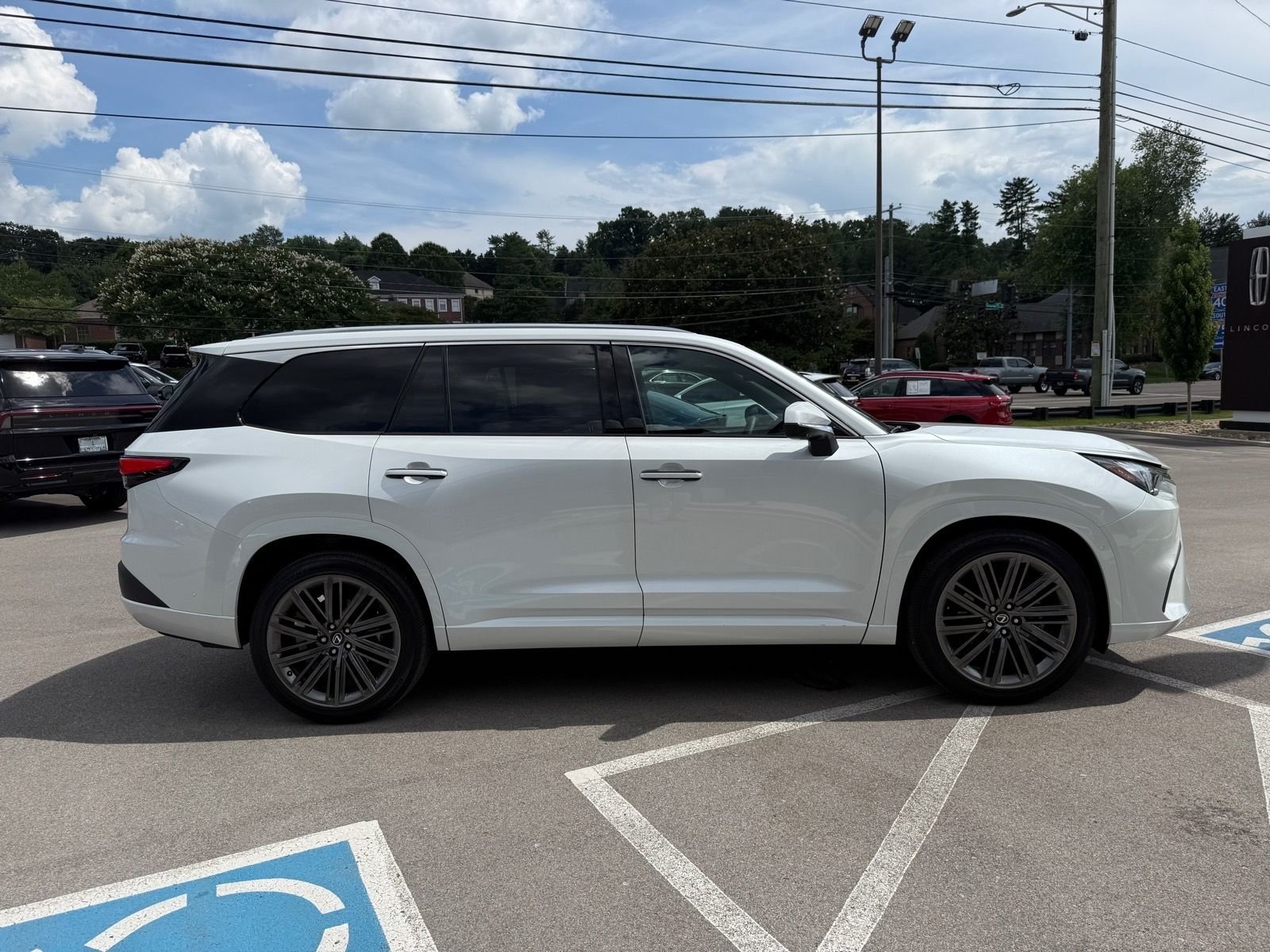 Used 2026 Beige Lexus 350 Luxury image 6