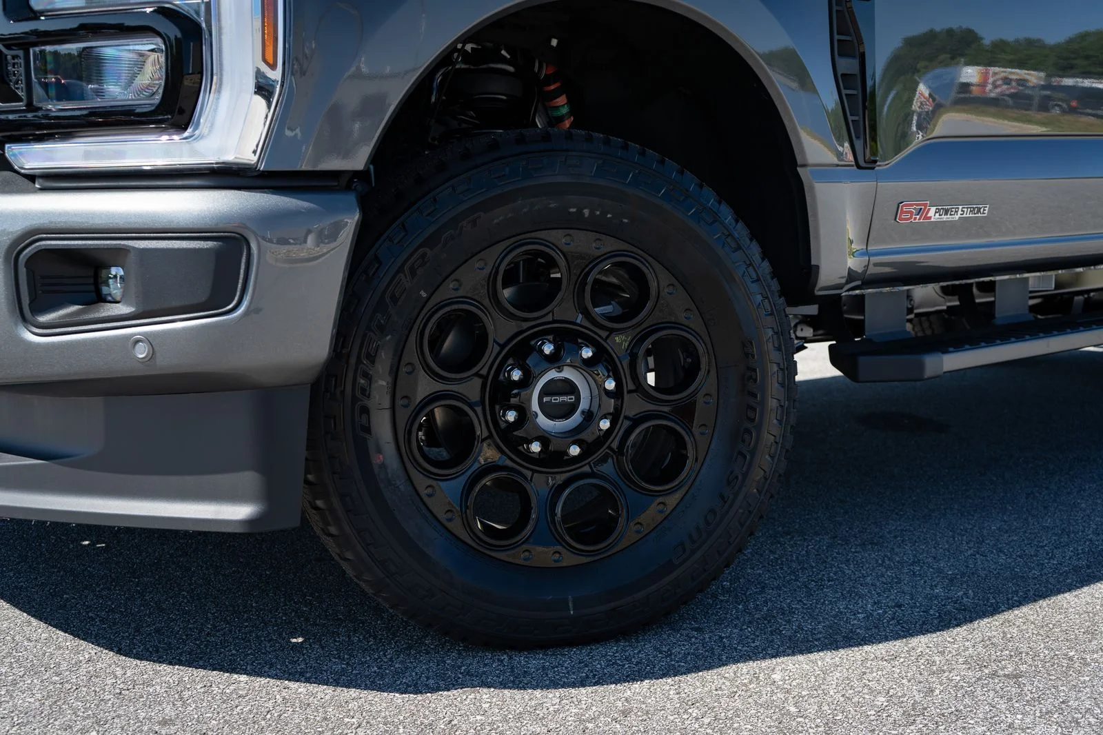 New 2026 Gray Ford Lariat image 7