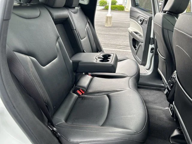 Used 2024 White Jeep Limited image 30
