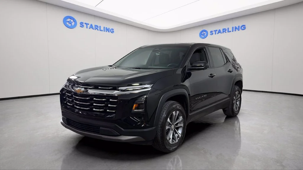 Used 2025 Mosaic Black Metallic Chevrolet LT image 3