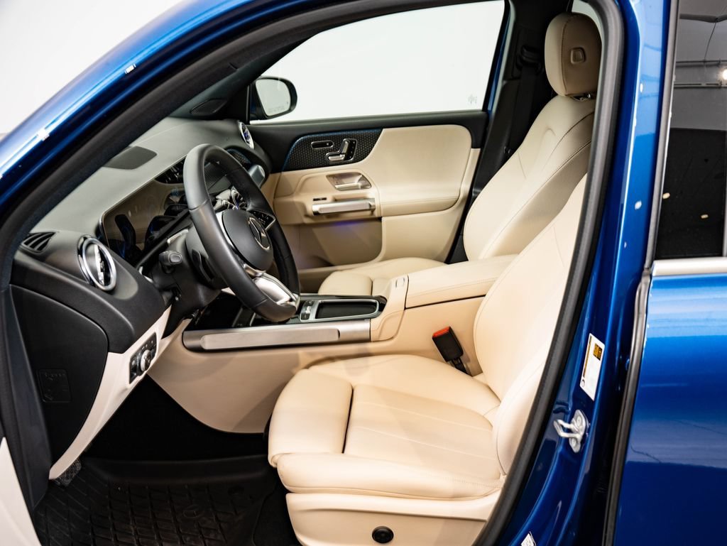 Certified Used 2024 Starling Blue Metallic Mercedes-Benz 300 image 21