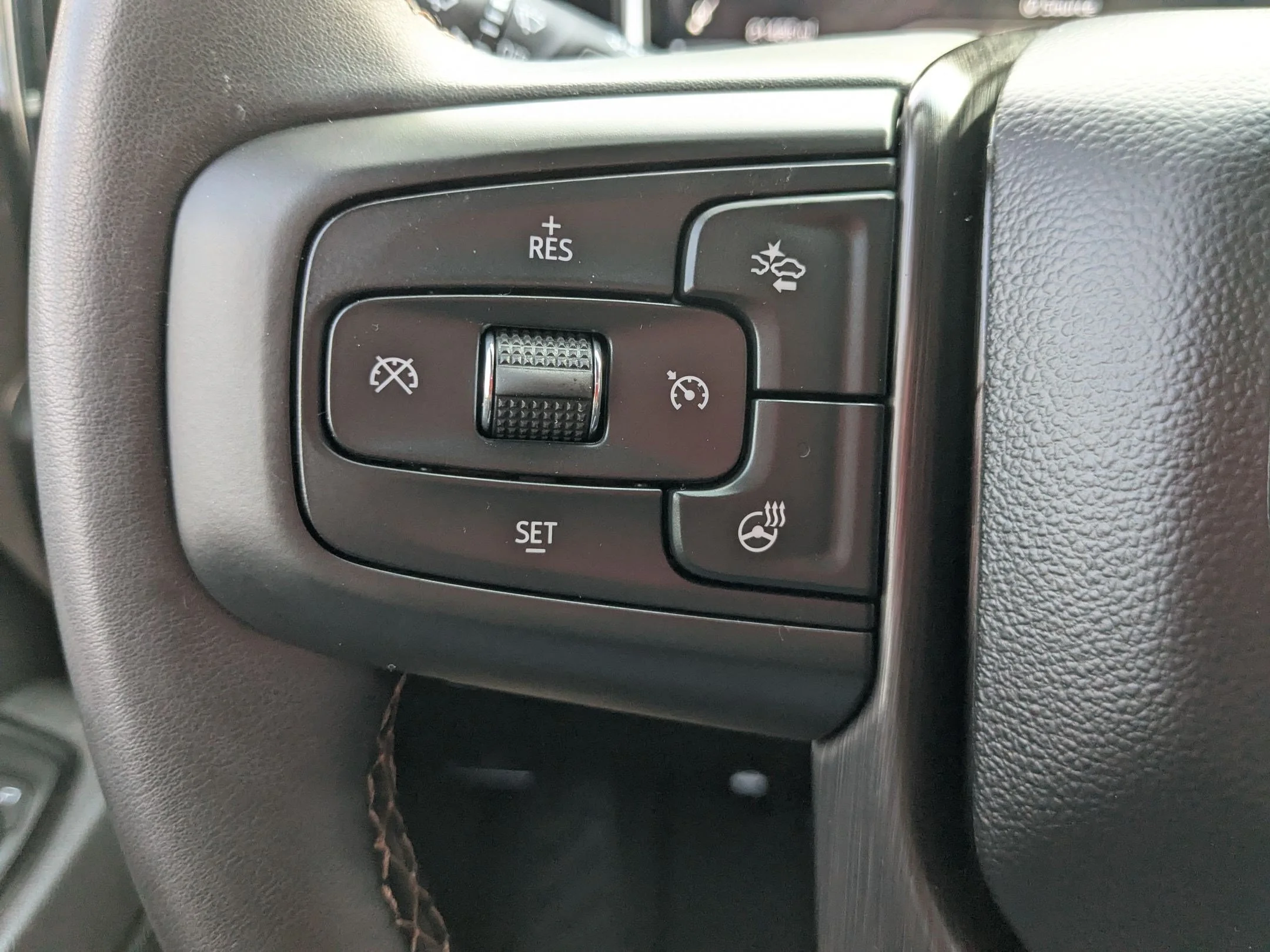 Used 2025 Titanium Rush Metallic GMC AT4 image 19