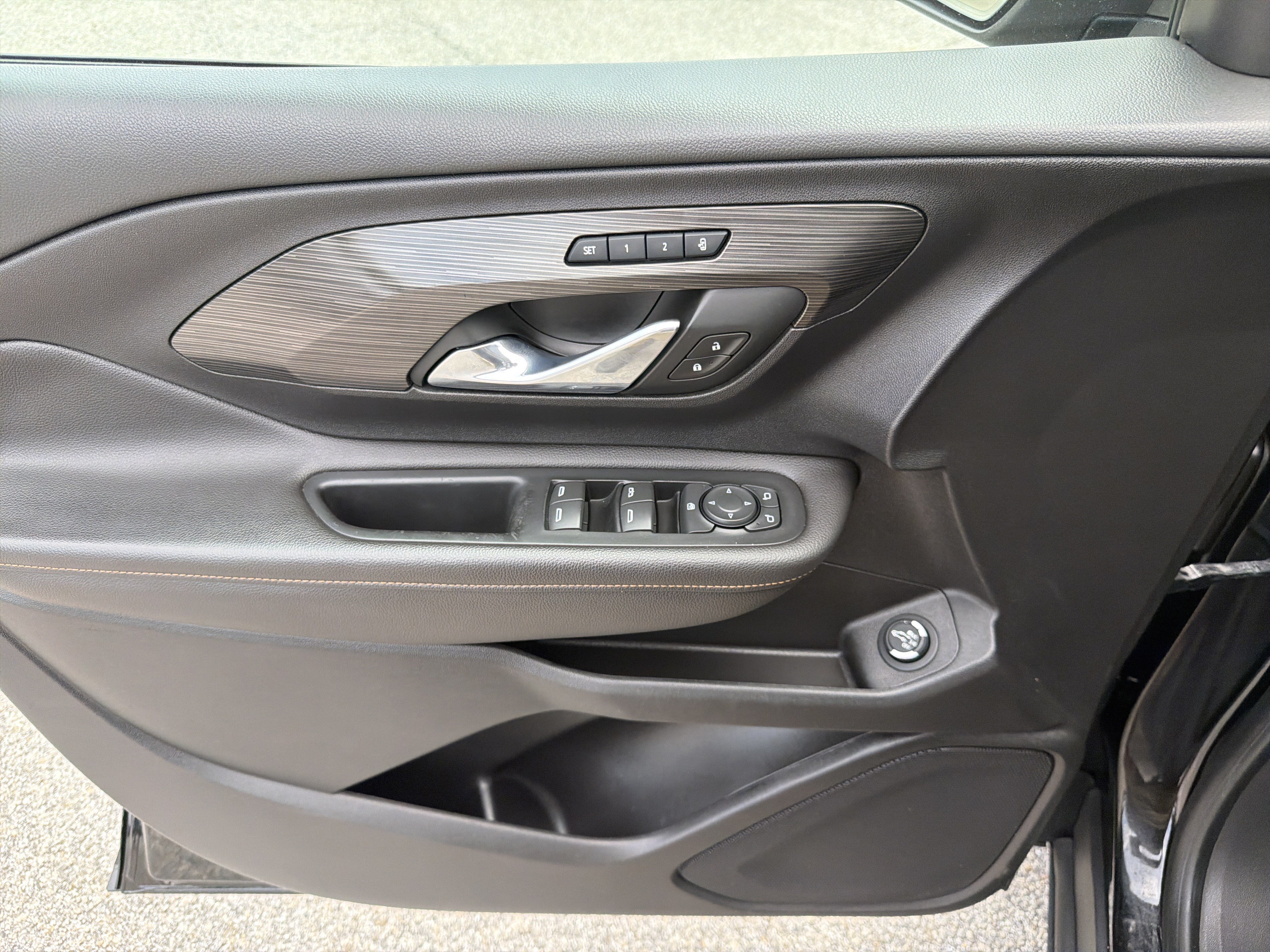 2020 GMC Terrain SLT - Photo 10