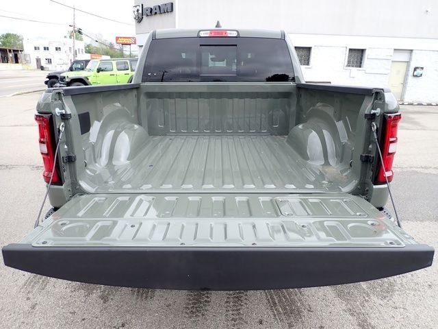 New 2026 Canyon Lake Exterior Paint RAM Laramie image 5