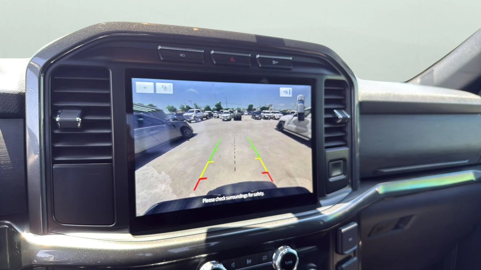 Used 2023 White Ford XLT image 15
