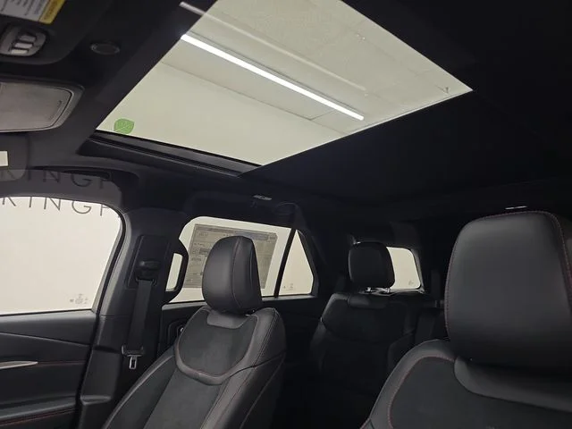 New 2026 Agate Black Metallic Ford ST image 29