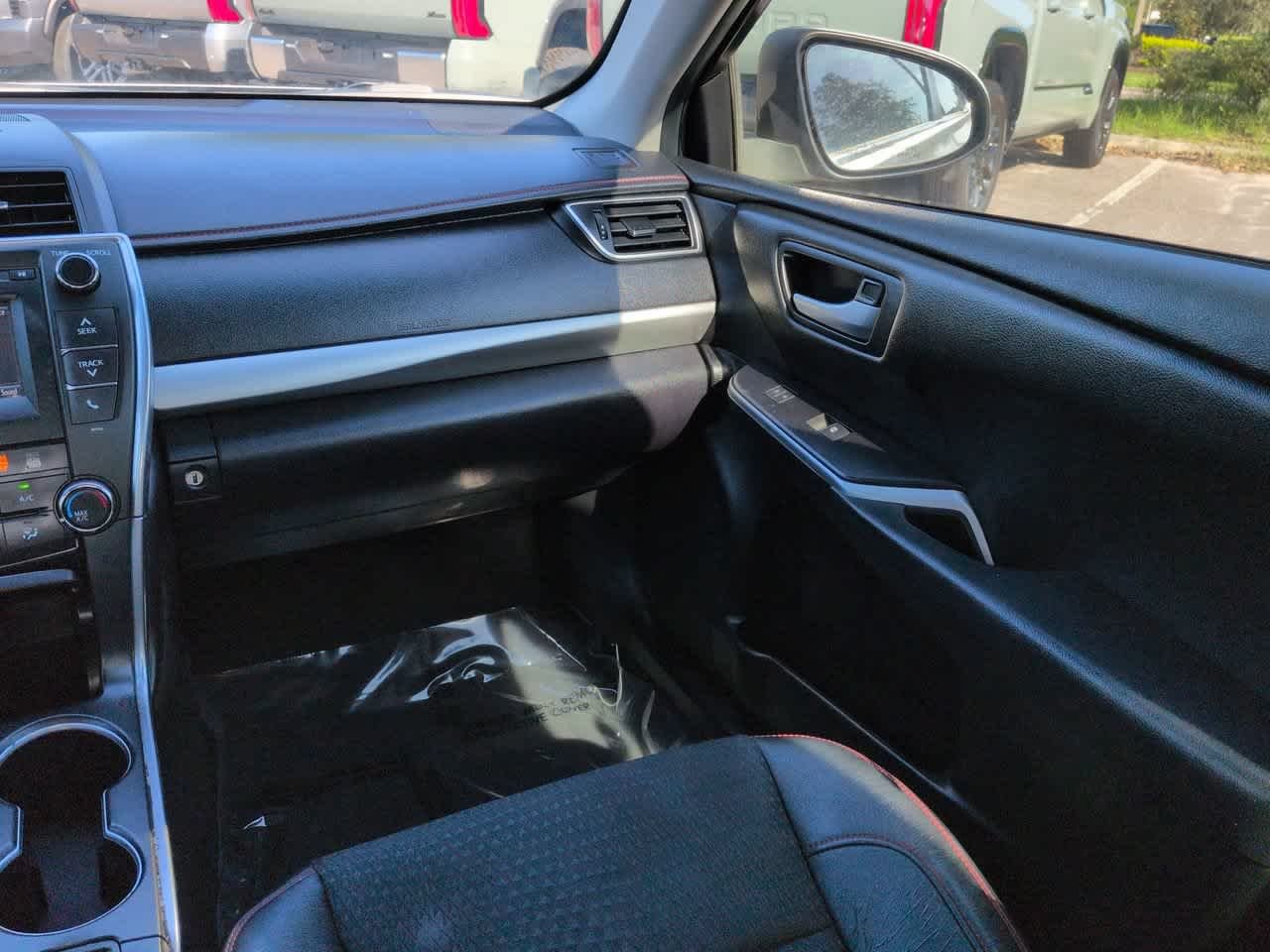 Used 2015 Celestial Silver Metallic Toyota SE image 16