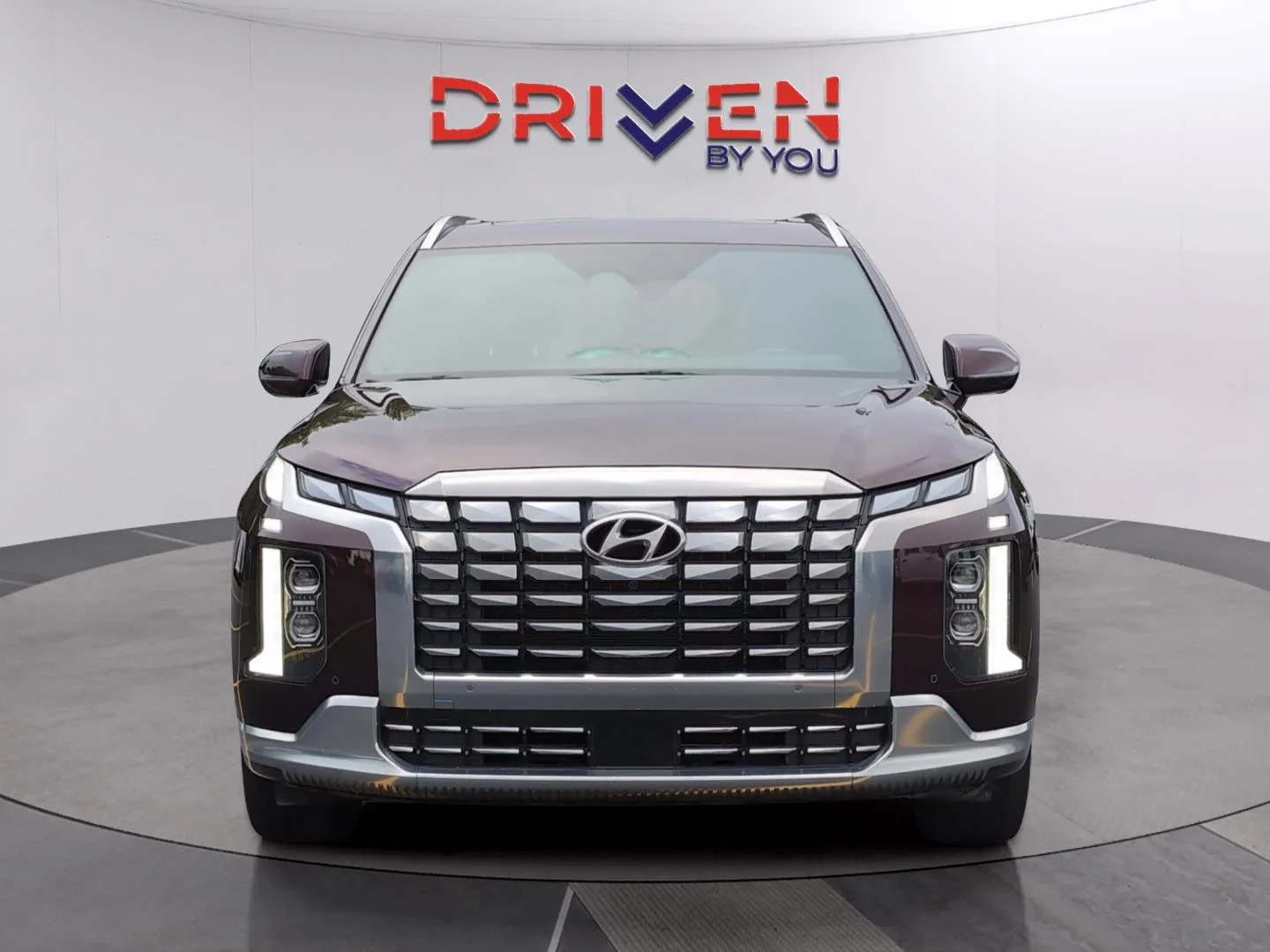 Used 2024 Sierra Burgundy Hyundai Calligraphy image 8