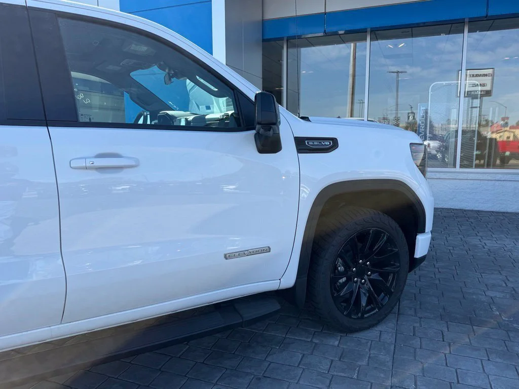 New 2026 Summit White GMC Elevation image 12
