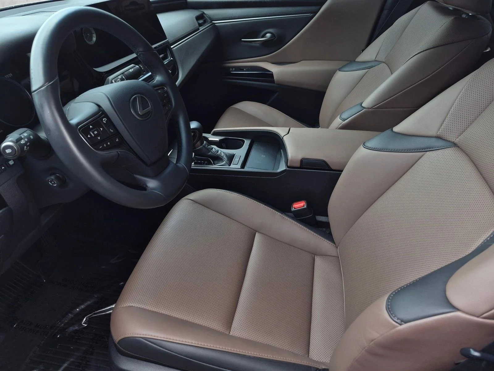 Certified Used 2025 Eminent White Pearl Lexus ES 350 image 16