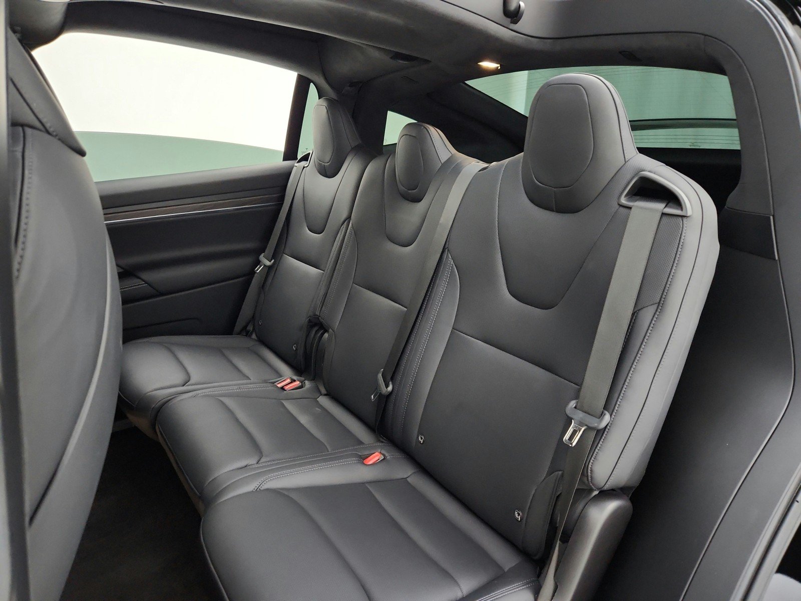 Used 2022 BLACK Tesla  image 22