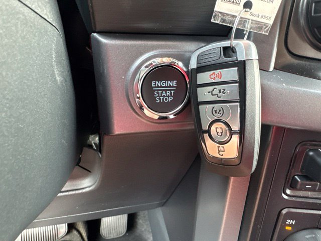 New 2026 Avalanche Ford XLT image 25