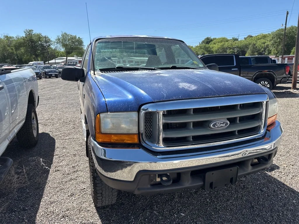 Used 1999 Deep Wedgewood Blue Clearcoat Metallic Ford XL image 2