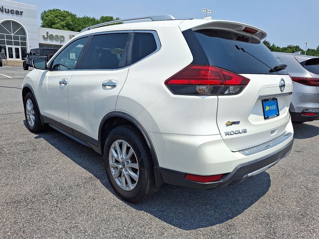 Used 2017 White Nissan SV image 4