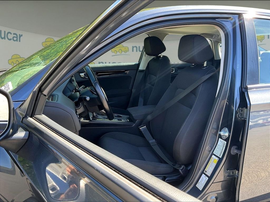 Used 2023 Black Honda EX image 10