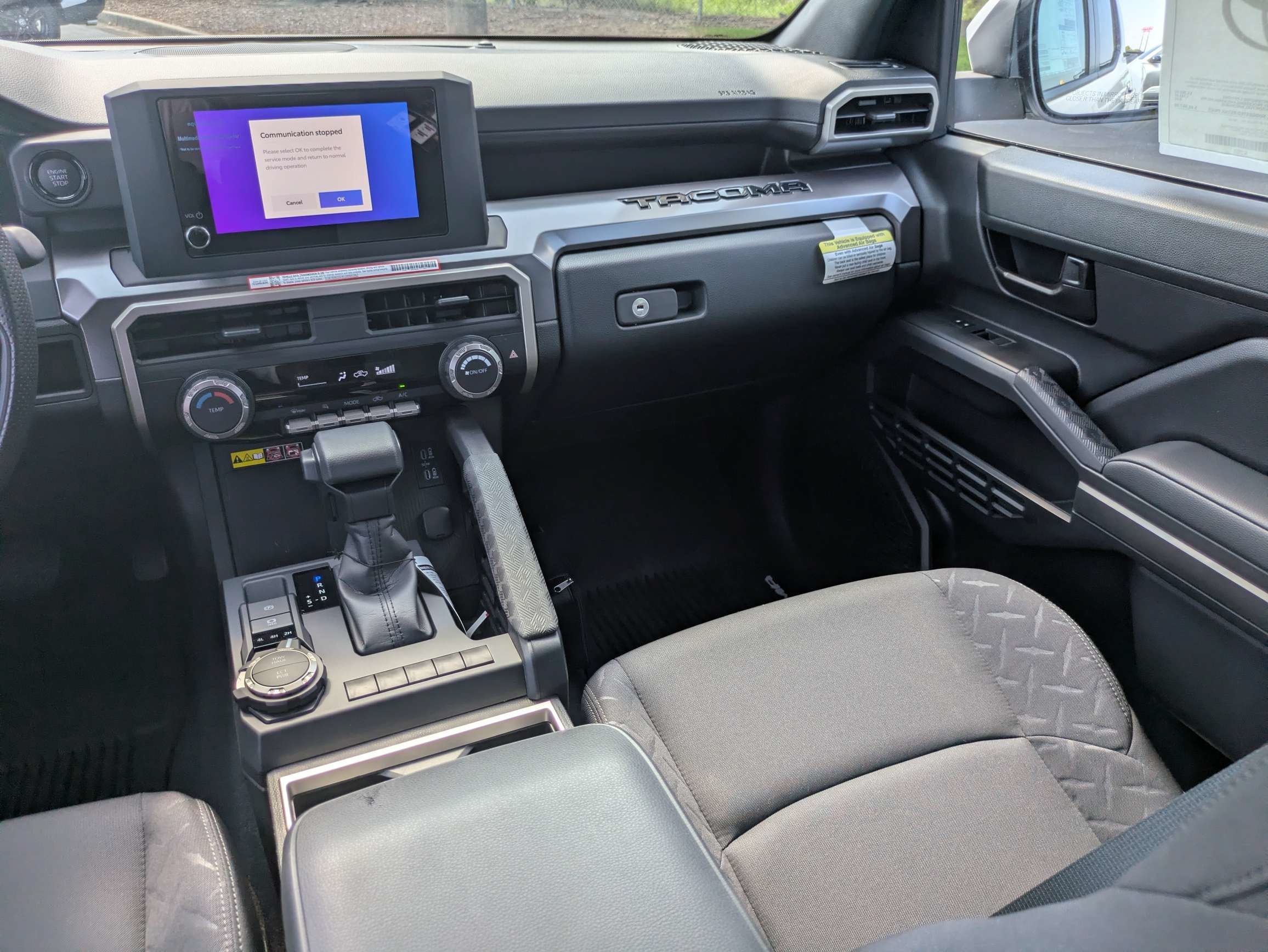 2026 Toyota Tacoma SR5 - Photo 18