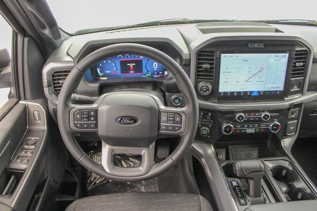 New 2026 Oxford White Ford XLT image 19