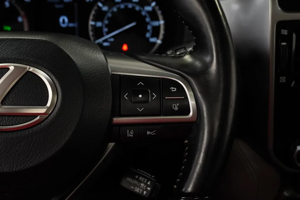 Used 2022 Blue Lexus Premium image 26