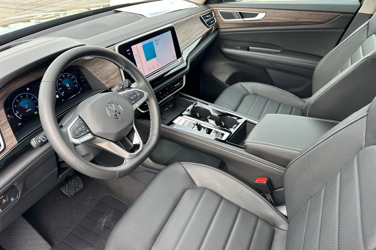 New 2026 Avocado Green Pearl Volkswagen SEL image 10
