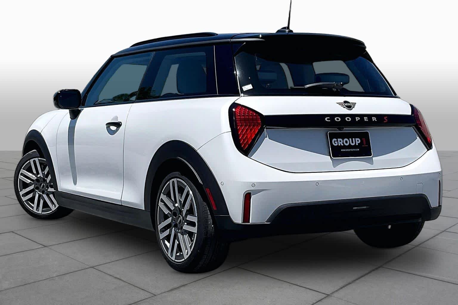 Used 2025 Nanuq White Metallic MINI Cooper S image 10