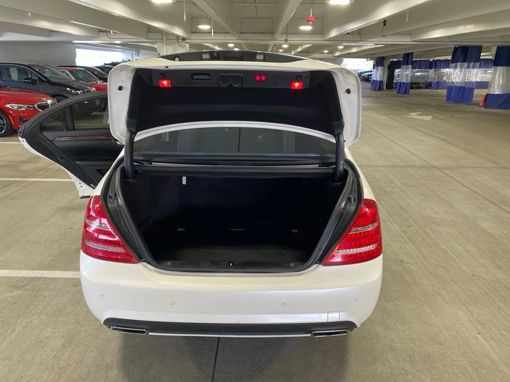 Used 2010 White Mercedes-Benz S 550 image 6
