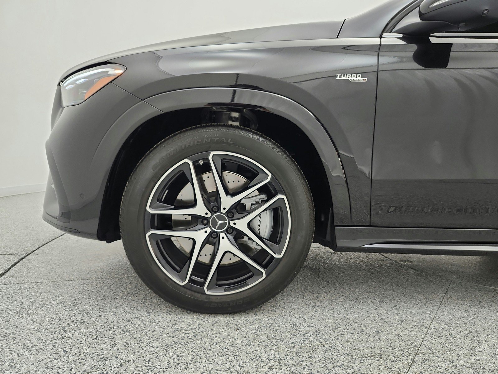 Certified Used 2026 Obsidian Black Metallic Mercedes-Benz AMG® GLE 53 4MATIC+ Coupe image 32