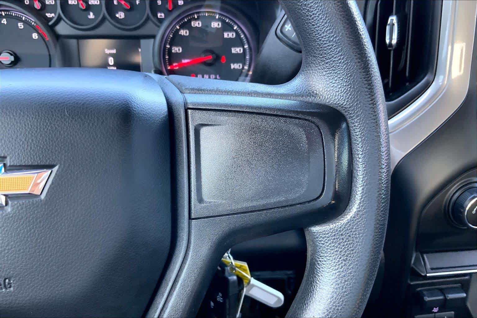 Used 2020 Black Chevrolet Custom image 26