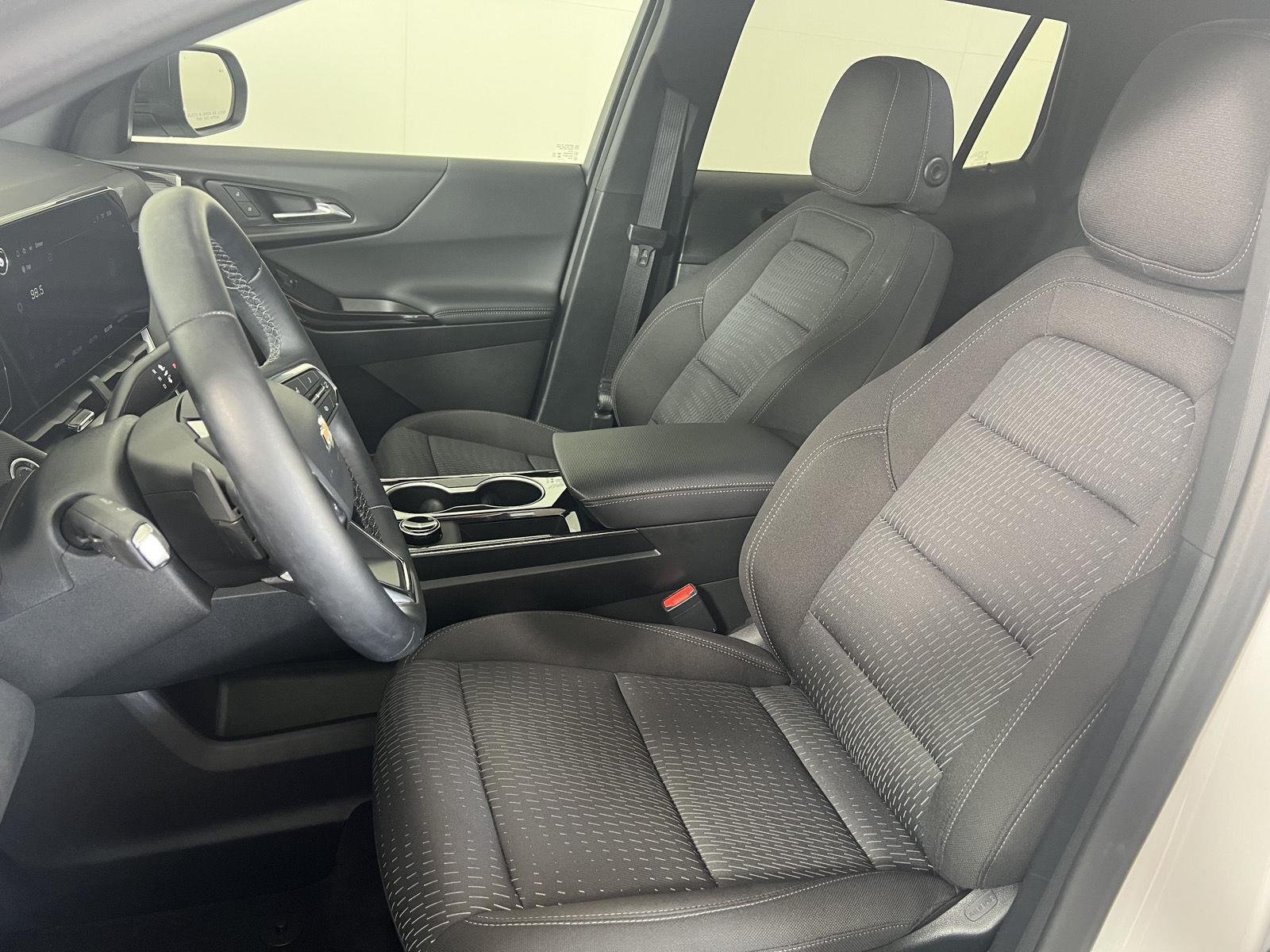 Used 2026 Summit White Chevrolet AWD LT image 11